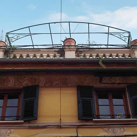 Casa Alighieri 2 Apartment *